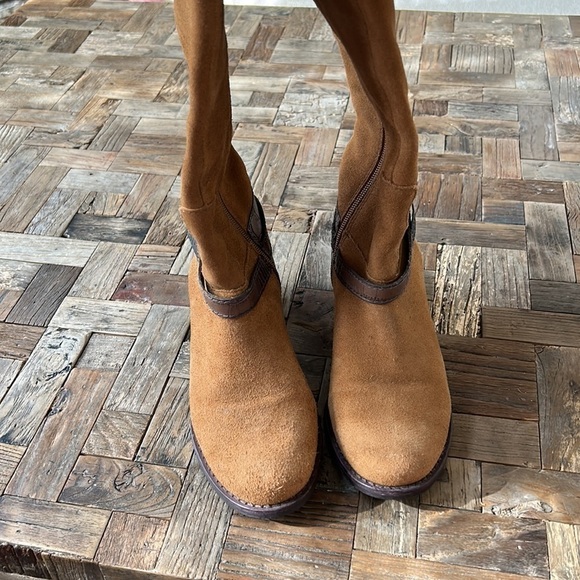 Matisse Nola Tall Brown Suede Riding Boots - Picture 10 of 14